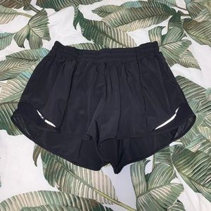 Lululemon Hotty Hots 4”